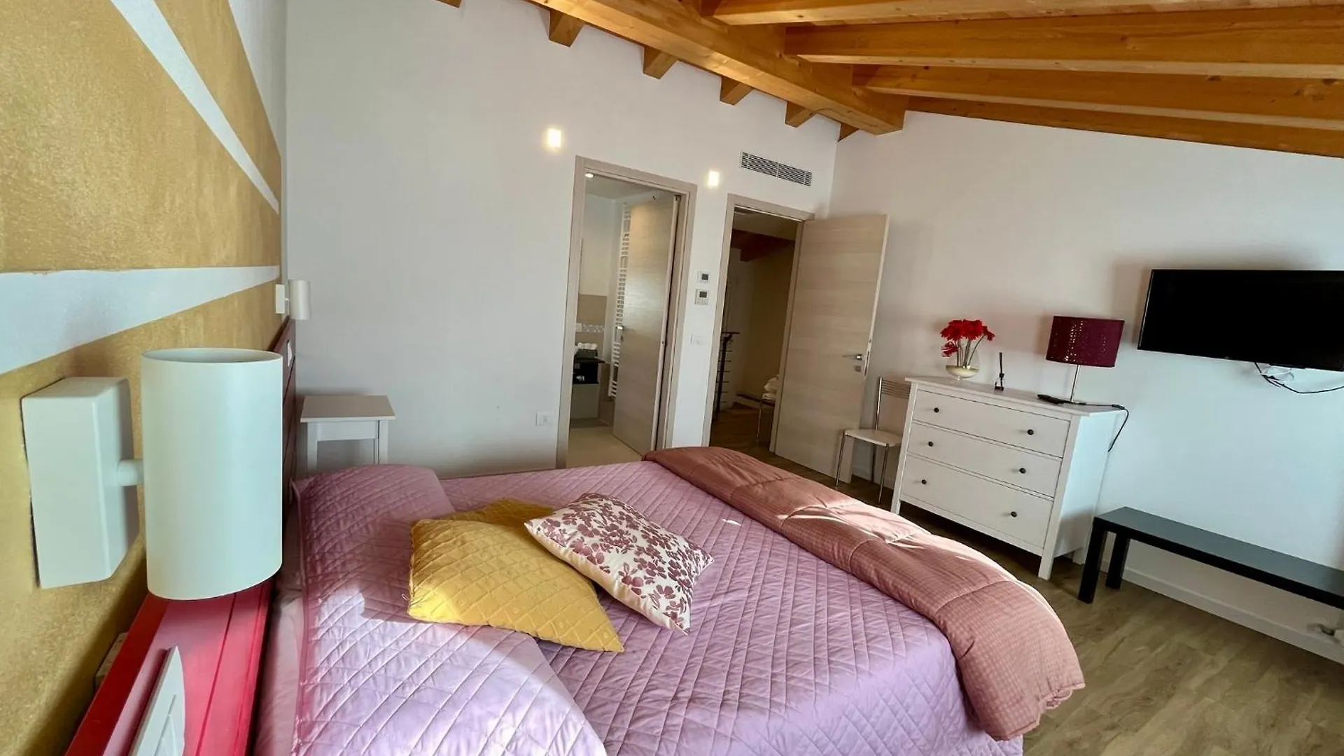 Villavecchia Castegnero Bed & Breakfast