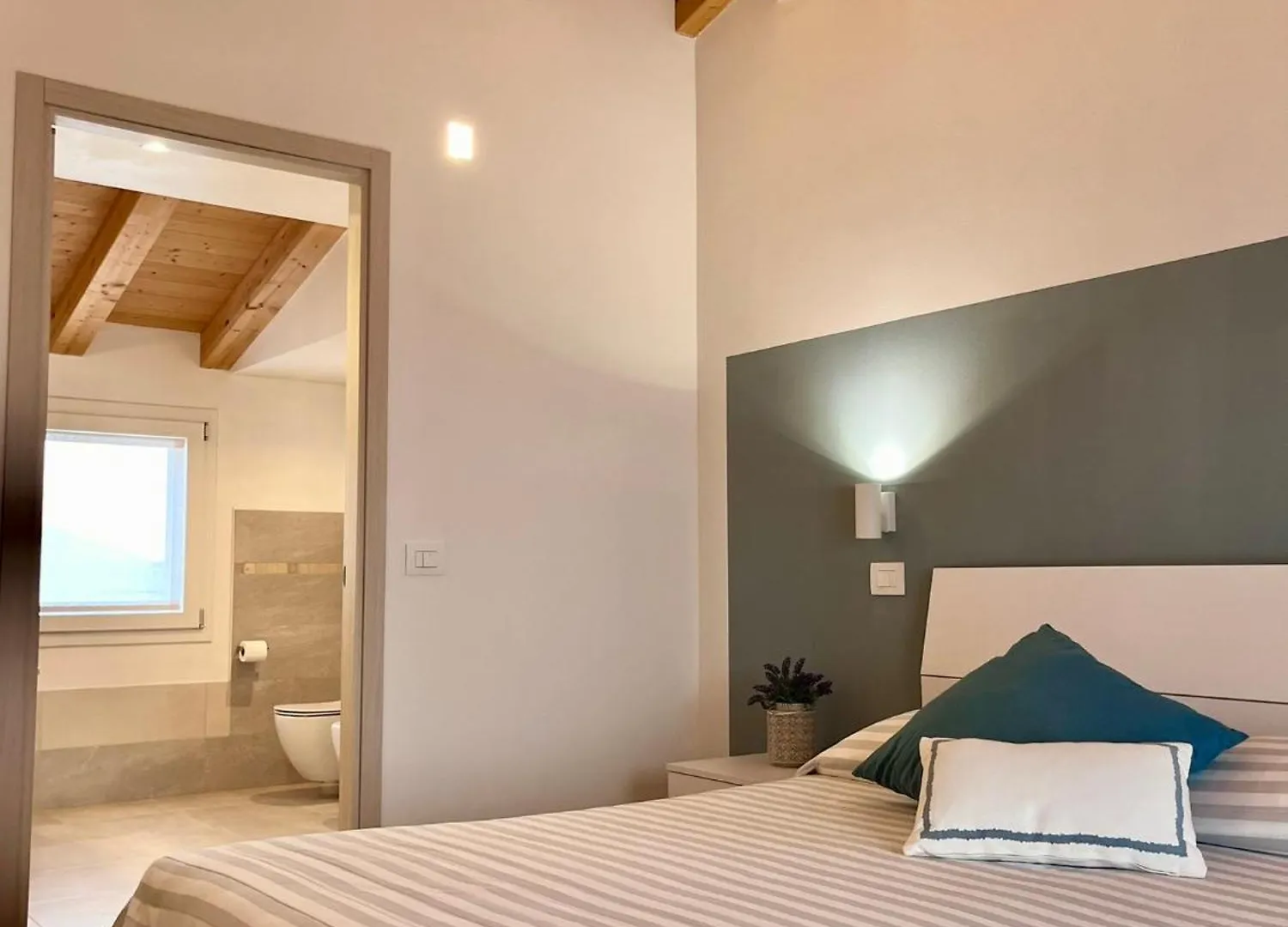 Bed & Breakfast Villavecchia Castegnero