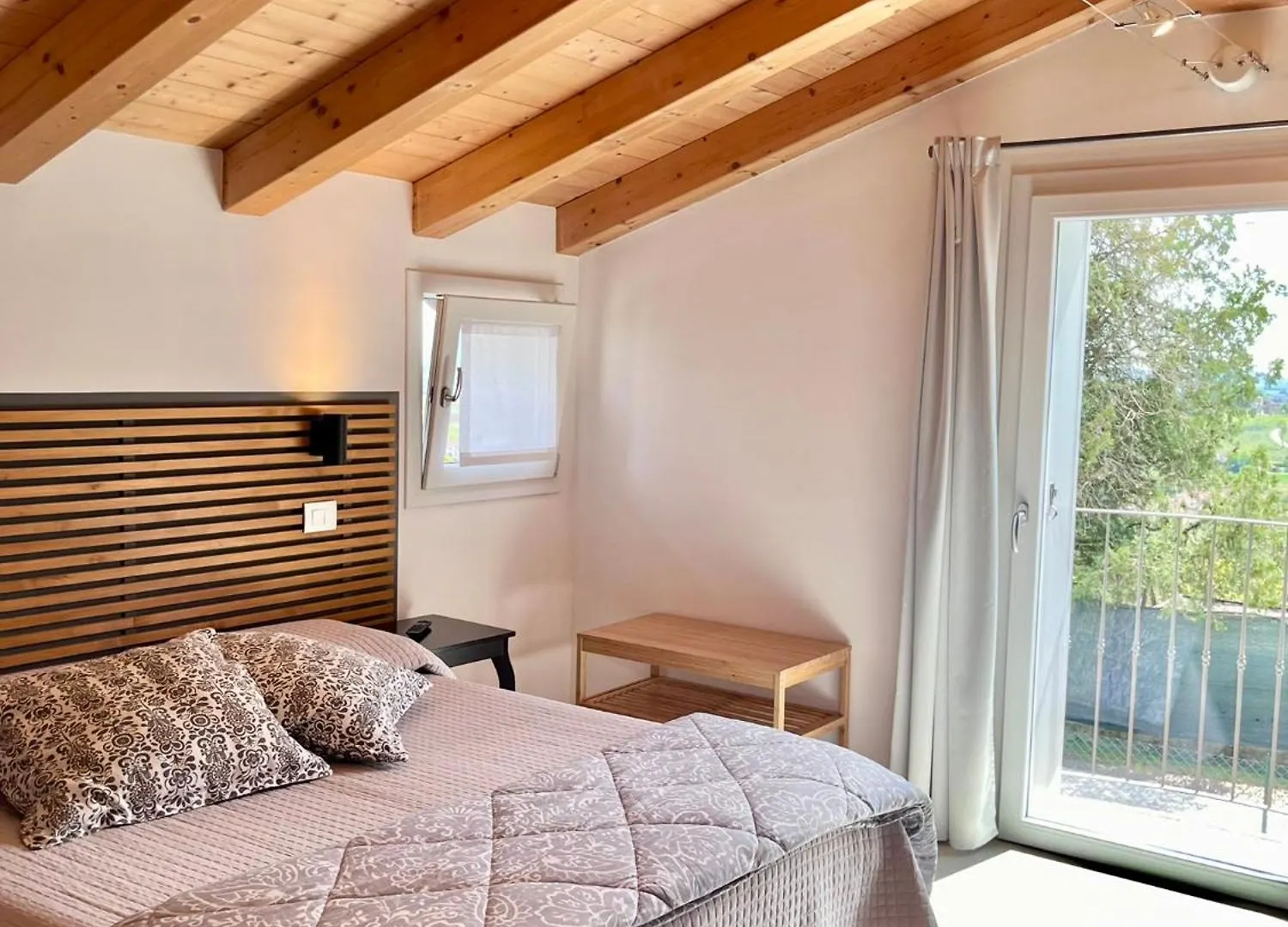Villavecchia Castegnero Bed & Breakfast